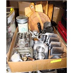 FLAT OF S/S COMMERCIAL KITCHEN ITEMS