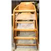Image 1 : 2 SOLID WOOD HIGHCHAIRS