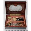 Image 1 : ESTATE JEWELRY BOX WITH CONTENTS