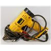 Image 1 : DEWALT HEAT GUN