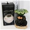 Image 1 : BOX OF MONKEY DECOR