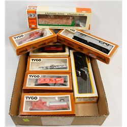 FLAT OF HO SCALE TRAIN CARS