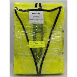 SET OF 4 NEW PROCORE REFLECTIVE SAFETY VESTS.