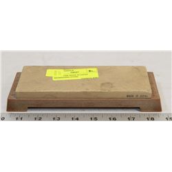 KING STONE MADE IN JAPAN SHARPENING STONE