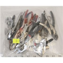 BAG OF ASSORTED HAND TOOLS