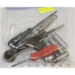 BAG OF SNAP ON TOOLS