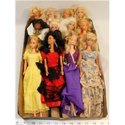 FLAT OF VINTAGE BARBIE'S