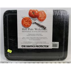 TEMPERED GLASS CUTTING BOARD