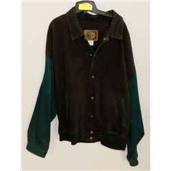 NEW SIZE XXL INTERNATIONAL DENIM JACKET.