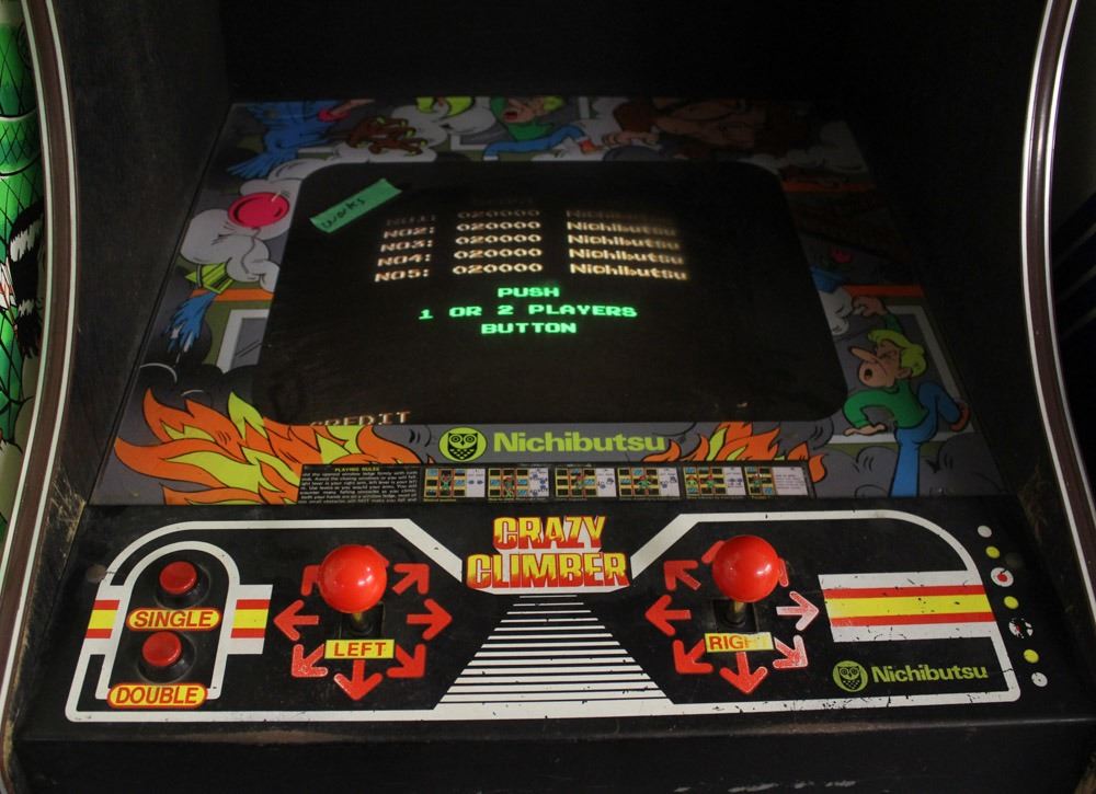 VINTAGE CRAZY CLIMBER ARCADE GAME