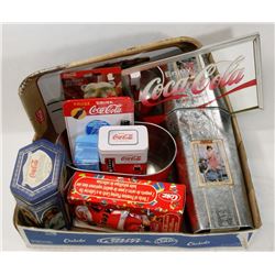 LARGE COCA COLA COLLECTIBLES LOT.