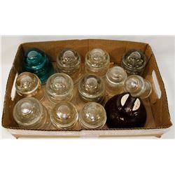 LOT OF GLASS INSULATORS.