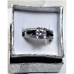 10)  2PCE WHITE & BLUE SAPPHIRE CZ