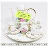 Image 1 : COMPLETE MINIATURE CHINA TEA SET INCL 2 CUPS AND