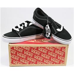 NEW VANS CHUKKA LOW YOUTH SIZE 3 SHOES