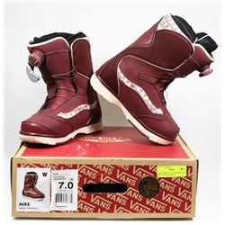 NEW WOMENS VANS ANTIQUE AURA SIZE 7 SNOWBOARDING