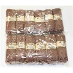 LOT OF 12 PATONS SHETLAND CHUNKY TAUPE 70 G BALL