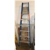 Image 1 : GREEN BULL 8FT PLATFORM STEP LADDER
