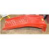 Image 1 : SET OF CAR RAMPS.