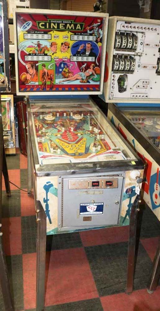 1960s CHICAGO COINS CINEMA PINBALL MACHINE