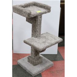 3 TIER CAT TREE.