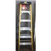 Image 1 : 6' FEATHERLITE STEP LADDER