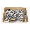 Image 1 : FLAT OF SOCKETS AND DRIVES.