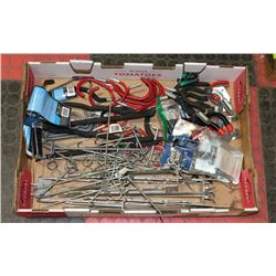 LARGE FLAT OF GARAGE/SHOP STORAGE