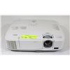 Image 1 : NEC M271X PROJECTOR
