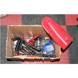 LOT OF  HOUSEHOLD ITEMS