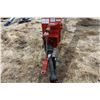 Image 2 : FARM KING 1070 (10" X 70') SWING AWAY AUGER