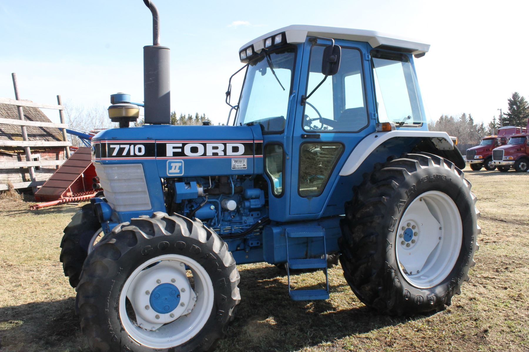 FORD 7710 MFWD TRACTOR
