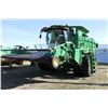 Image 1 : JOHN DEERE S670 COMBINE