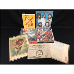 VINTAGE NEWSPAPERS/ MAGAZINES LOT