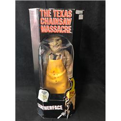 Texas Chainsaw Massacre Leatherface 18 Inch Figure