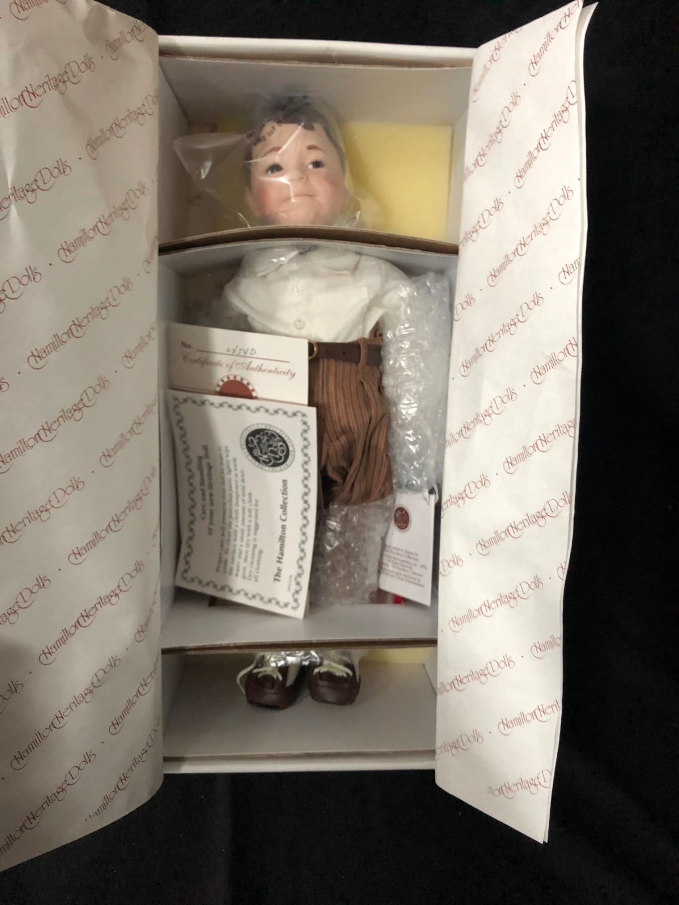 Hamilton Collection Little Rascal Dolls The Little Rascals Spanky Porcelain Doll The Hamilton collection 1993
