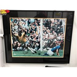 24 X 30 PELE SIGNED SHADOWBOX PHOTO DISPLAY -PSA COA-  (RARE PHOTO)
