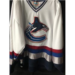 VANCOUVER CANUCKS HOCKEY JERSEY SIZE XXL
