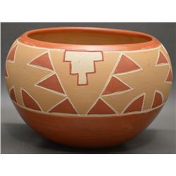 SAN JUAN INDIAN POTTERY BOWL (CATA)