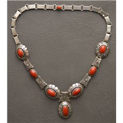 NAVAJO INDIAN NECKLACE (NELSON)