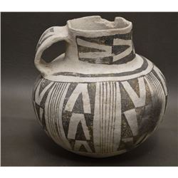 SNOWFLAKE POTTERY PITCHER