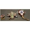 Image 8 : THREE SIOUX INDIAN BEADED FETISHES