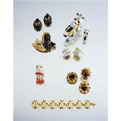 AN ENAMEL AND GEM-SET RING