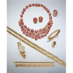 A DIAMOND-SET LINE BRACELET