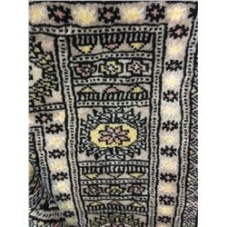 BOKHARA WOOL 7'7" X 5'3" GREY, YELLOW, BLACK HAND WOVEN PERSIAN AREA RUG