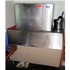 Image 1 : Manitowoc SY0605W Ice Maker (4' W, 25" D, 4'11" H)