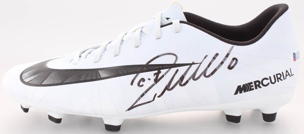 c ronaldo soccer shoes