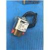 Image 2 : (2) PARKER C 2 DB 1 132AB64AD FLUID CONTROL VALVE