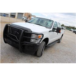 2016 Ford F250 Pickup Truck Vin Sn 1ft7w2b60gea16321 4x4 Crew Cab V8 Gas A T Bed Cover 65 2