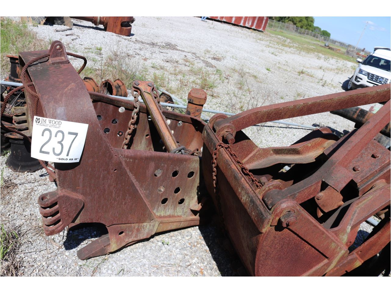 DRAGLINE BUCKETS, SPUD W/POCKETS, SECTIONAL BARGE BOW/RAKES